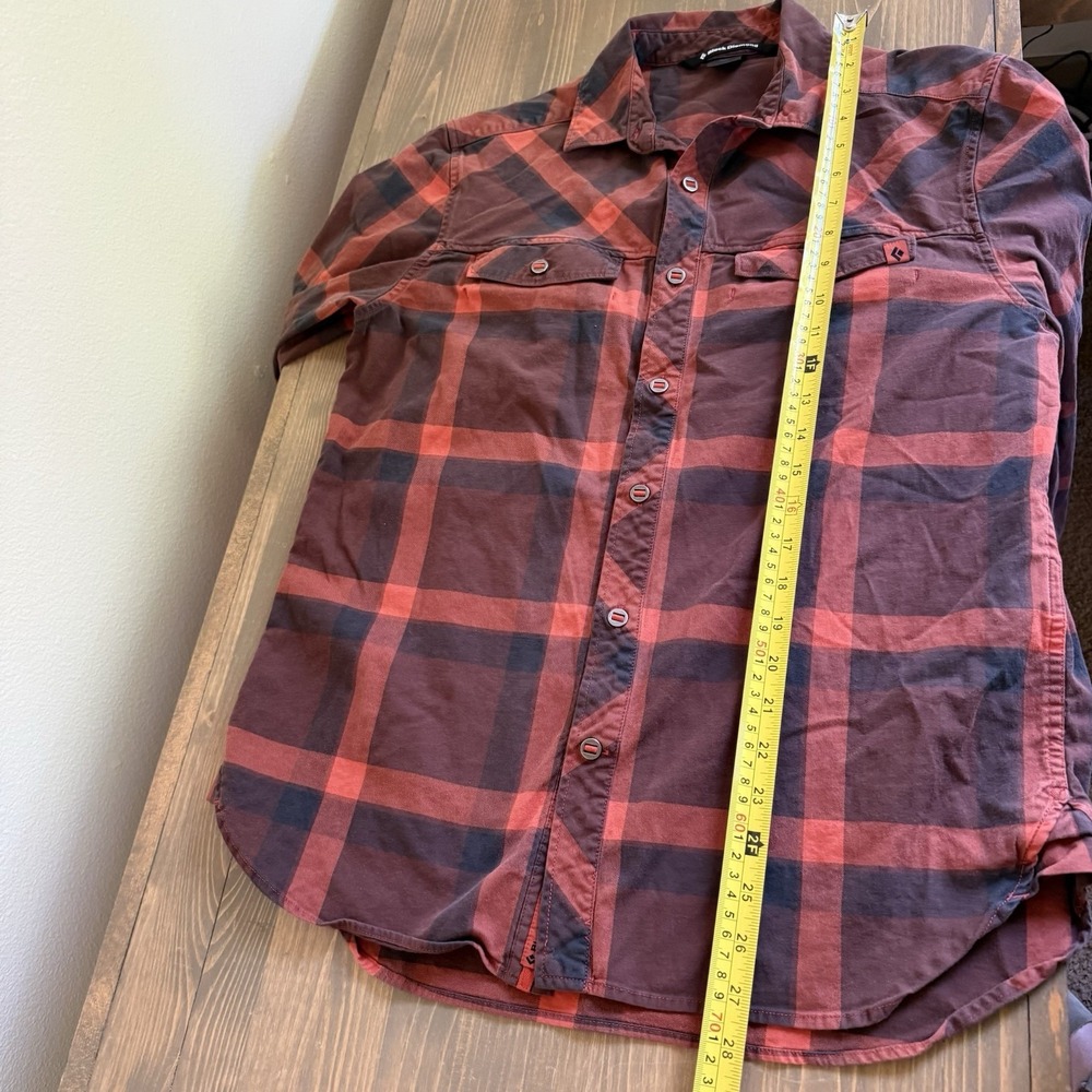 Black Diamond Men's Medium Red Black Long Sleeve Button Up Shirt Collar Top - Picture 7 of 7